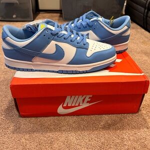 BRAND NEW LOW COAST NIKE DUNKS sSIZE 11